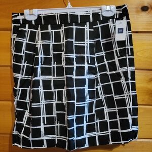 💰⏳️Adorable lined Gap mini skirt with pockets size 4 new with tags